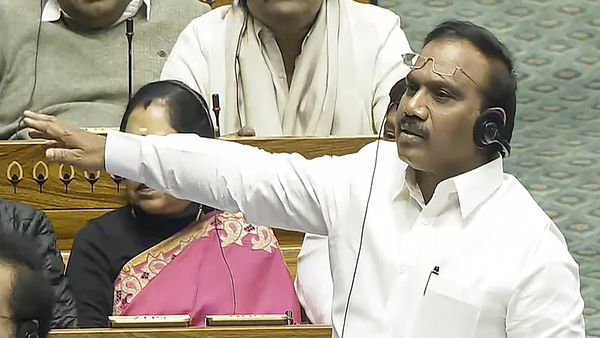 लोकसभा में DMK सांसद ए राजा के बयान पर हंगामा , 'बैड एलिमेंट्स' कहने पर BJP ने जताई आपत्ति