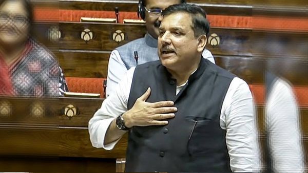 पूर्वांचली भाइयों को रोहिंग्या क्यों कहा? राज्यसभा सांसद संजय सिंह ने सदन में दिखाए तेवर