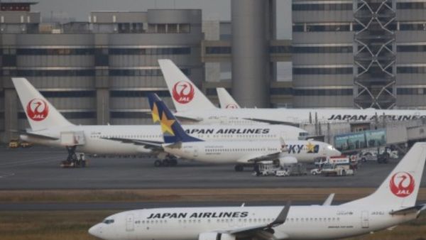जापान एयरलाइंस पर हुआ साइबर अटैक, फ्लाइट हुईं लेट, टिकटों की बिक्री पर लगाई रोक