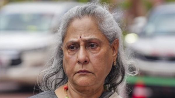 जया बच्चन का तंज- अस्पताल ड्रामा में 'अभिनय' करने के लिए भाजपा सांसदों को अवार्ड दिया जाना चाहिए