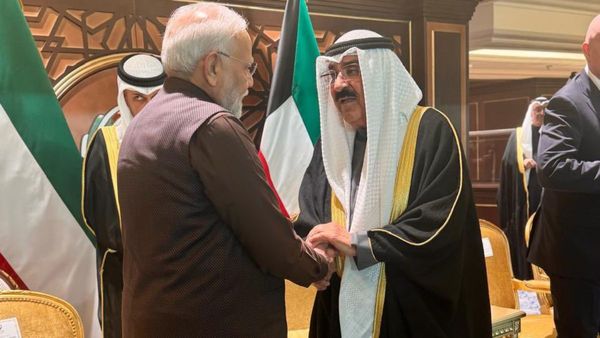 PM Modi meets Emir of Kuwait: कुवैत के अमीर से मिले प्रधानमंत्री मोदी, सदियों पुरानी दोस्ती को बनाया और मजबूत