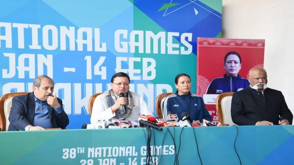 धामी सरकार की घोषणा से खिलाड़ी होंगे मालामाल,खेलों में पदक विजेता खिलाड़ियों को नकद पुरस्कार की धनराशि दोगुना