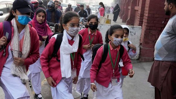 केंद्र ने की 'No Detention Policy' खत्म, अब 5वीं-8वीं में फेल बच्चे अगली क्लास में नहीं होंगे प्रमोट