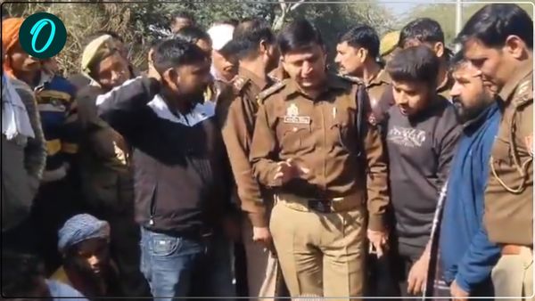 गौमाता का ये हश्र? मथुरा में 40 गायों के अवशेष मिलने से भड़के लोग, जाम की सड़क