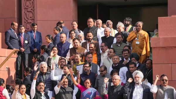 Sansad me aaj kya Hua: इलाहाबाद HC जज की टिप्पणी पर चर्चा नहीं हो सकी, 'एक देश एक चुनाव' को कैबिनेट की मंजूरी