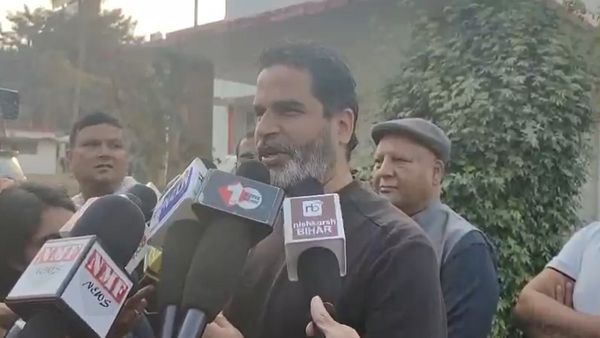 लोकतांत्रिक तरीके से बात रखने पर सरकार लाठीचार्ज को प्राथमिकता देती है, BPSC मुद्दे पर PK ने सरकार को घेरा