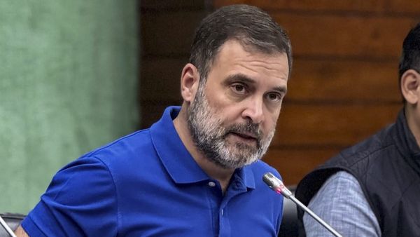 धक्का-मुक्की कांड पर Rahul Gandhi के खिलाफ इन धाराओं में दर्ज हुई FIR, बीजेपी ने की थी शिकायत