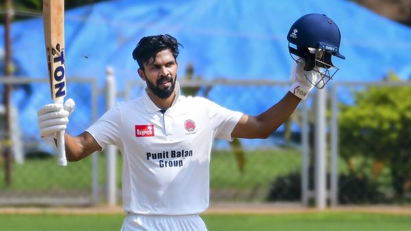 Ruturaj Gaikwad का आया तूफान, 16 चौके-11 छक्के जड़ पूरा किया ताबड़तोड़ शतक