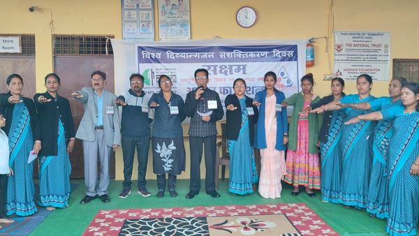 Chhindwara News: दिव्यांगजनों को सहानुभूति नहीं, समानभूति की आवश्यकता है– स्वच्छता ब्रांड एंबेसडर दीपक राज जैन