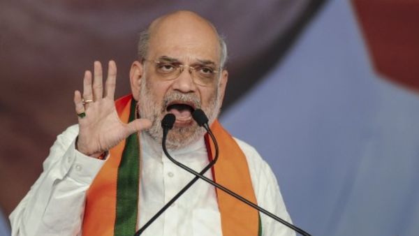 गृह मंत्री अमित शाह का दावा- अनुच्छेद 370 के हटने से कश्मीर में आतंकवाद की घटनाओं में 70% की कमी आई