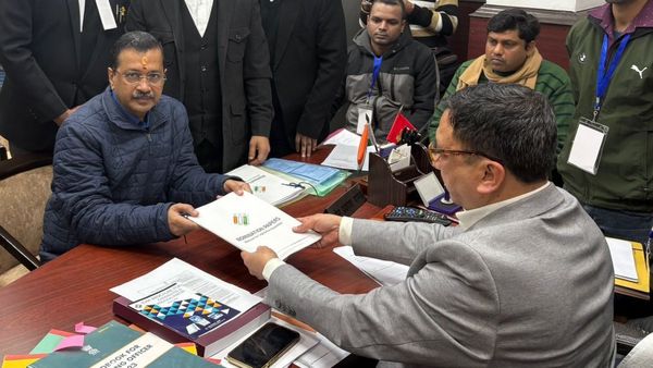 दिल्‍ली विधानसभा चुनाव 2025: अरविंद केजरीवाल से लेकर रमेश बिधूड़ी तक ने भरे पर्चे, कौन किस अंदाज में पहुंचा?