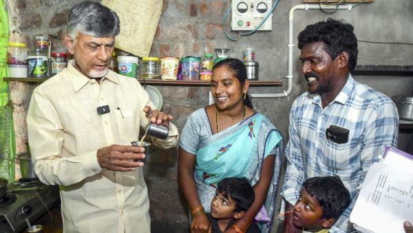 Birth rates: जन्म दर में गिरावट पर फिर चिंतित हुए आंध्र प्रदेश के सीएम चंद्रबाबू, पुराने 'कलंक' की दिलाई याद