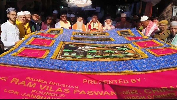 पिता की परंपरा को Chirag Paswan ने भी रखा बरक़रार, ख्वाजा मोईनुद्दीन हसन चिश्ती के मज़ार पर करवाया ये काम
