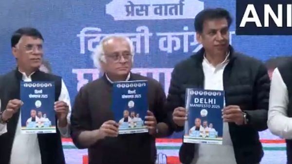Congress Manifesto: कांग्रेस ने जारी किया घोषणापत्र, Delhi Election 2025 में जनता से किए ये वादे?