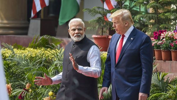 Donald Trump Oath Ceremony: ट्रंप के शपथ समारोह में किसे-किसे नहीं बुलाया गया? PM मोदी शामिल क्यों नहीं?