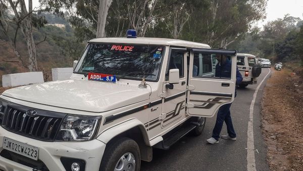 Jammu-Kashmir: न्यू ईयर सेलिब्रेट करने गए तीन दोस्तों की संदिग्ध हालात में मौत, डोडा के भद्रवाह में मिला शव