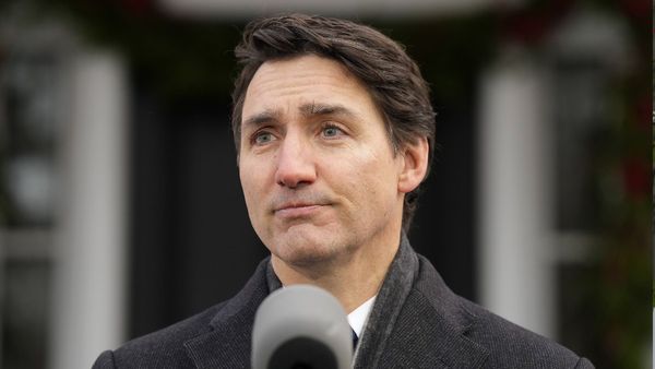 Justin Trudeau: इकोनॉमी का बेड़ा गर्ग, ट्रंप से हुए ट्रोल, कनाडाई प्रधानमंत्री ने दिया इस्तीफा, आगे क्या होगा?