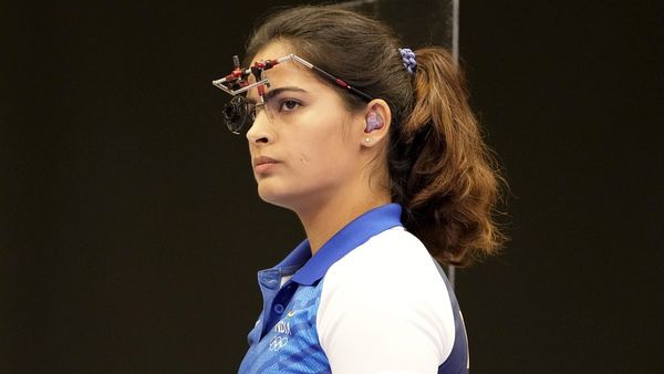 Manu Bhaker पर टूटा दुखों का पहाड़, नानी और मामा की मौत, सड़क दुर्घटना में गई जान