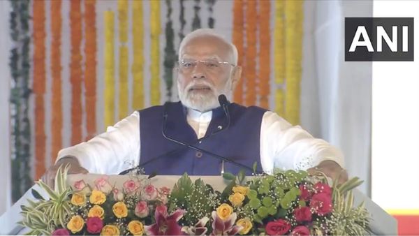 'हमारा विजन है, आंध्र के लोगों की सेवा', PM Modi ने विशाखापत्तनम को दी बड़ी सौगात