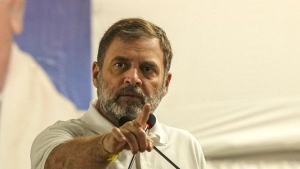 'ये देशद्रोह, गिरफ्तार हो जाते', मोहन भागवत के बयान पर भड़के राहुल गांधी