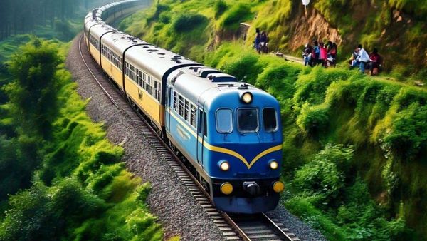 Railway Jobs:10वीं पास युवाओं के लिए रेलवे में नौकरी पाने का मौका,  4232 पदों पर निकली बंपर भर्ती, देखें डिटेल