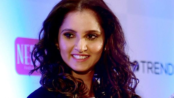 'मोहम्मद शमी से कर लो शादी,' Sania Mirza की खूबसूरत फोटो देख किसने दी ऐसी सलाह?