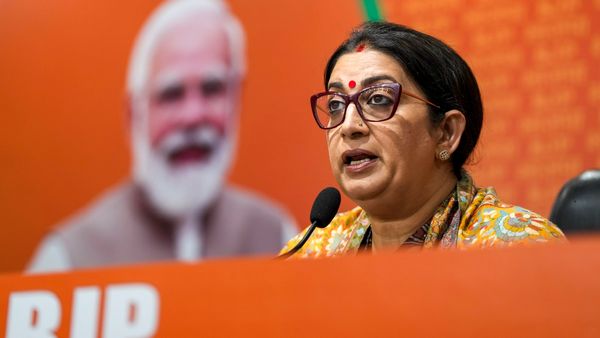 Delhi Election 2025: स्मृति ईरानी का दिल्ली चुनाव लड़ना लगभग तय! BJP इस विधानसभा सीट से देगी टिकट