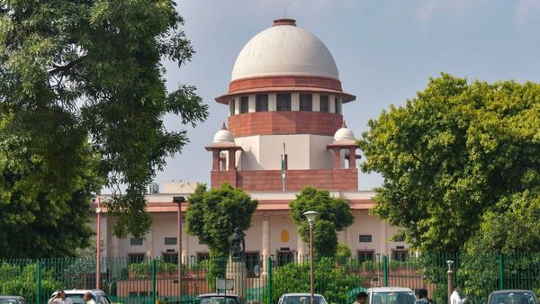 Supreme Court ने PG मेडिकल एडमिशन में डोमिसाइल कोटा खारिज किया, कहा-यह आर्टिकल 14 का उल्लंघन