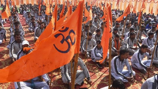 Waqf Amendment Bill: धार्मिक संपत्तियों को लेकर VHP की बड़ी पहल, JPC को चिट्ठी लिखकर की यह मांग