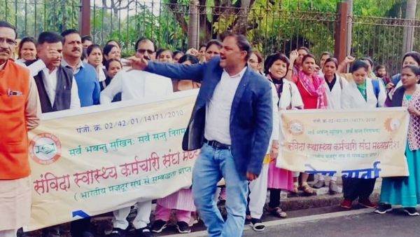 MP News: संविदा कर्मचारियों को मोहन सरकार की बड़ी सौगात, सीधी भर्ती में अब 50 फीसदी आरक्षण मिलेगा