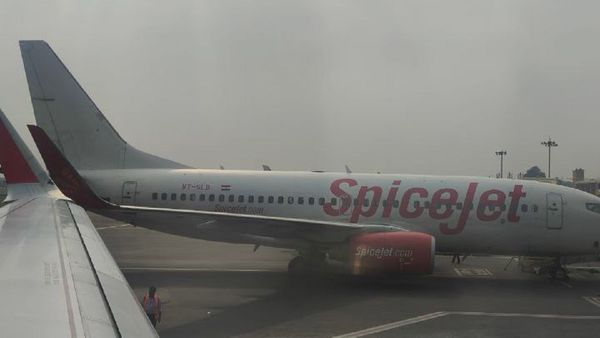 Airports In Bihar: बिहार में बनेंगे 3 ग्रीन फील्ड एयरपोर्ट और 8 ब्राउन फील्ड एयरपोर्ट, जानिए दोनों में क्या हो