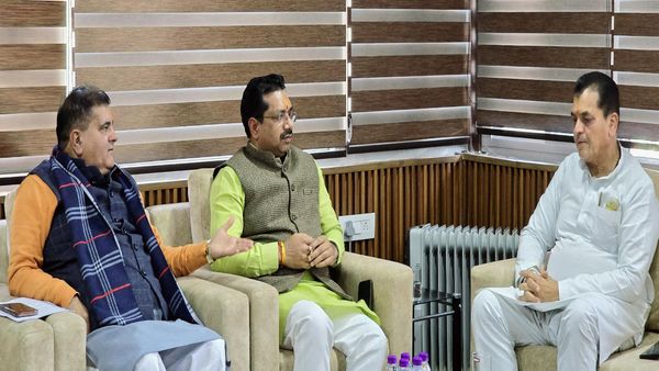 कैबिनेट मंत्री प्रेमचंद अग्रवाल के बयान से मचा बवाल, हाईकमान नाराज, BJP नेतृत्व ने बुलाकर दी ये हिदायत