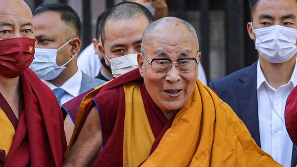 Dalai lama Security: दलाई लामा को मिली जेड श्रेणी की सुरक्षा, जानिए तिब्बती धर्म गुरु को किससे है खतरा?