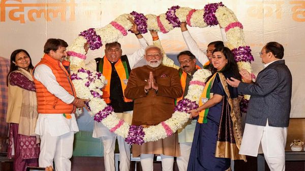 Delhi New CM: 20 फरवरी को शपथ ग्रहण, सीएम के नाम को लेकर सस्पेंस बरकरार, जानिए कैसी है तैयारी?