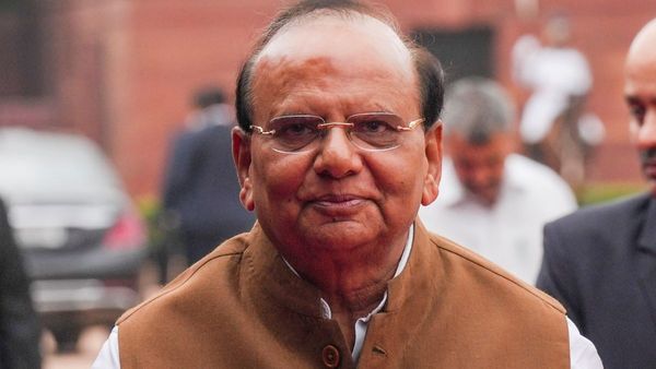 Delhi: LG ने की PM पर टिप्पणी के लिए केजरीवाल की आलोचना, कहा-दिल्लीवासियों ने चुनाव में अपना फैसला सुना दिया