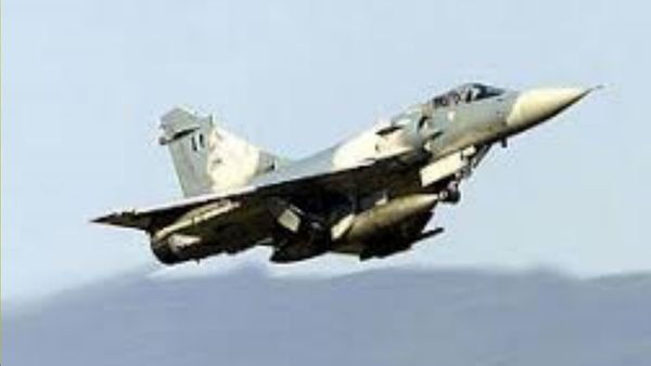 भारतीय वायुसेना का मिराज लड़ाकू विमान मध्य प्रदेश के शिवपुरी में हुआ क्रैश