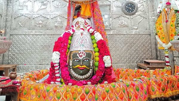 MP News: महाकाल मंदिर में महाशिवरात्रि पर्व का शुभारंभ, शिव नवरात्रि के पहले दिन इस स्वरूप के हुए दर्शन