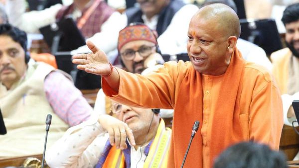 'सपा बच्चों को मौलवी बनाना चाहती है और देश को..' , सीएम योगी ने विपक्ष पर बोला हमला