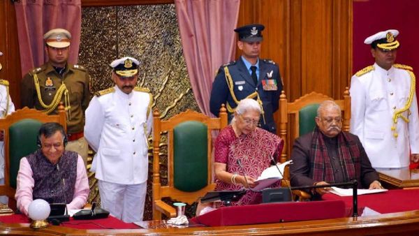 UP Budget Session: यूपी विधानसभा के बजट सत्र का हुआ शुभारंभ, जानिए राज्यपाल के अभिभाषण की खास बातें