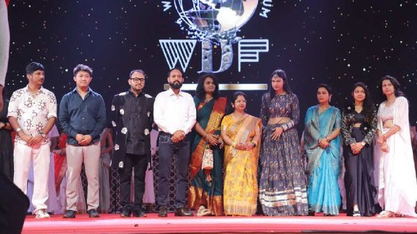 Taj Mahotsav 2025: WDF के CEO ने फैशन शो को सांस्कृतिक आंदोलन क्यों बताया, अंकुश अनामी की एक ख़ास पहल