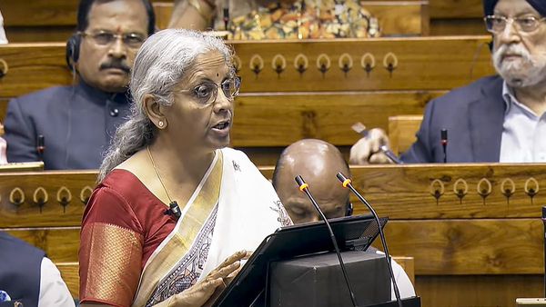 Budget 2025 Income Tax Relief: '12 लाख तक की आय पर नहीं देना होगा टैक्स', संसद में लगे मोदी-मोदी के नारे