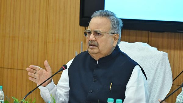 CG Budget: छत्तीसगढ़ सरकार 3 मार्च को पेश करेगी दूसरा बजट, विधानसभा अध्यक्ष रमन सिंह ने दी हर जरूरी अपडेट