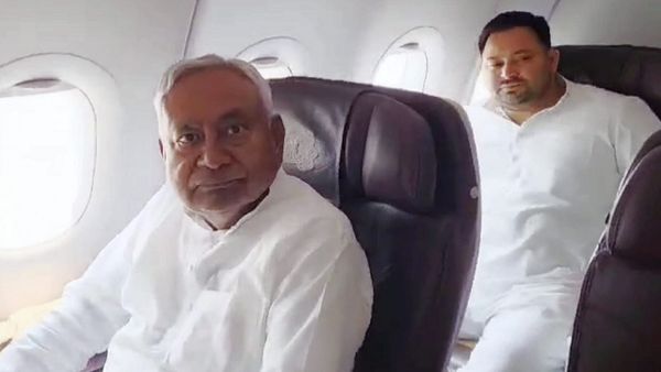 Bihar Politics: क्या Delhi की तरह प्रदेश में भी बदलेगी तस्वीर, Tejashwi को बिहार का प्रवेश क्यों बता रहे लोग?