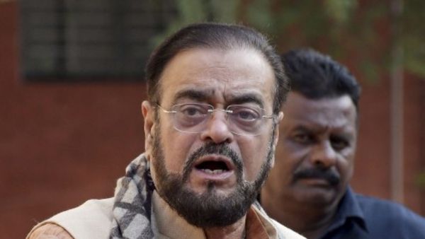 औरंगजेब वाले बयान पर सपा विधायक Abu Azmi किए गए सस्‍पेंड, महाराष्‍ट्र विधासनसभा स्‍पीकर ने की बड़ी कार्रवाई