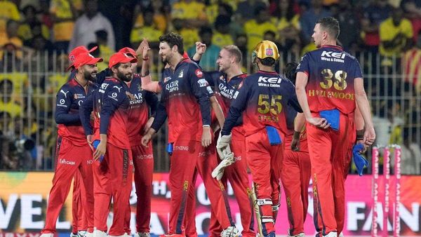 CSK vs RCB: आरसीबी ने 17 साल बाद CSK के किले को भेदा, मैच की जीत के बने ये चार हीरो