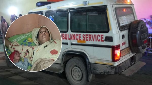 50 की उम्र में 14वीं संतान! सरकारी एंबुलेंस में गूंजी किलकारी, 22 साल का बेटा भी था मौजूद