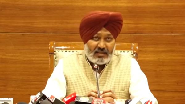 किसानों को दिल्ली जाकर प्रदर्शन करना चाहिए, शंभू-खनौरी बॉर्डर कार्रवाई के बाद पंजाब मंत्री चीमा का बड़ा बयान