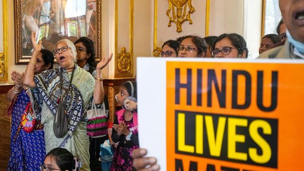 पाकिस्तान-बांग्लादेश नहीं इस एशियाई देश में घट रही हिंदू आबादी, 65 सालों में 43 फीसदी बढ़ी मुस्लिम जनसंख्या