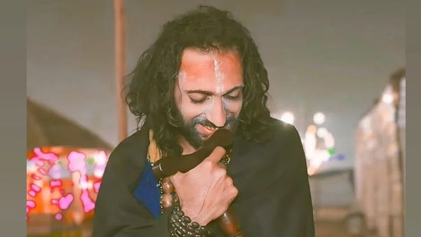 'हिरासत, हंगामा और प्रसाद': जयपुर में IIT बाबा का हाई-वोल्टेज ड्रामा, होटल में गांजे के साथ पकड़े गए अभय सिंह