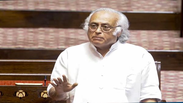 जयराम रमेश ने पीएम मोदी पर कसा तंज, कहा- SC कोर्ट के जजों की टीम मणिपुर पहुंच गई, प्रधानमंत्री कब जाएंगे?